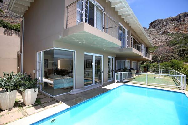 Property For Sale in Lakeside, Cape Town