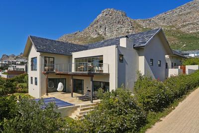 House For Rent in Stonehurst Mountain Estate, Cape Town